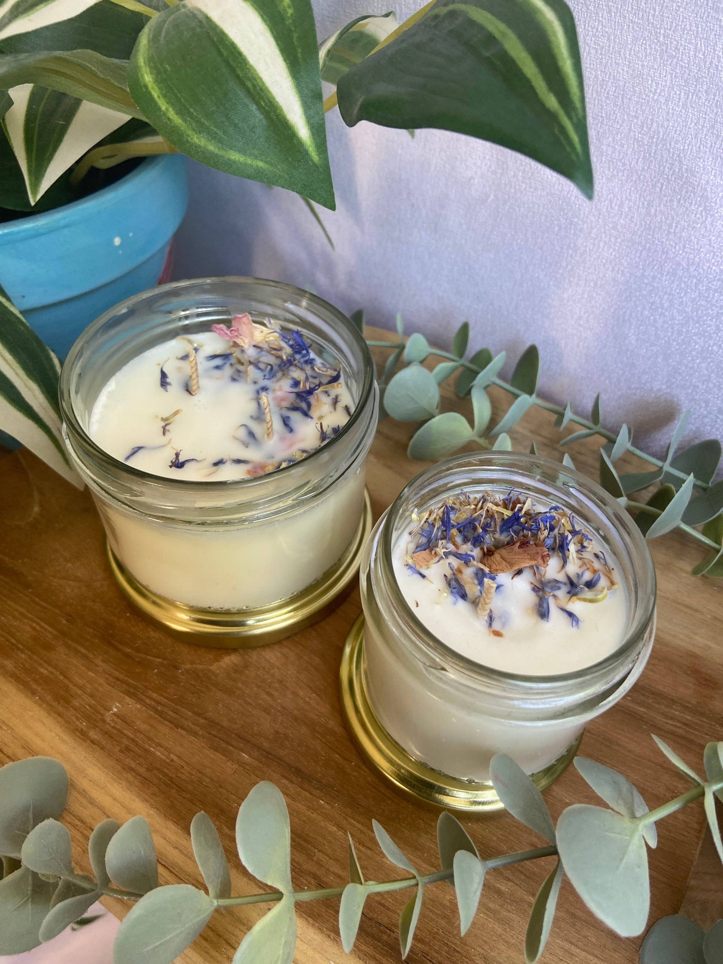 Raspberry candle