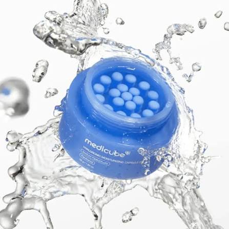 MEDICUBE - Hyaluronic Moisturizing Capsule Cream 55g