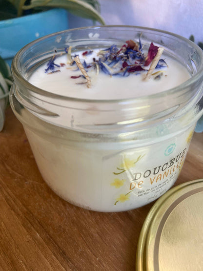 Vanilla candle