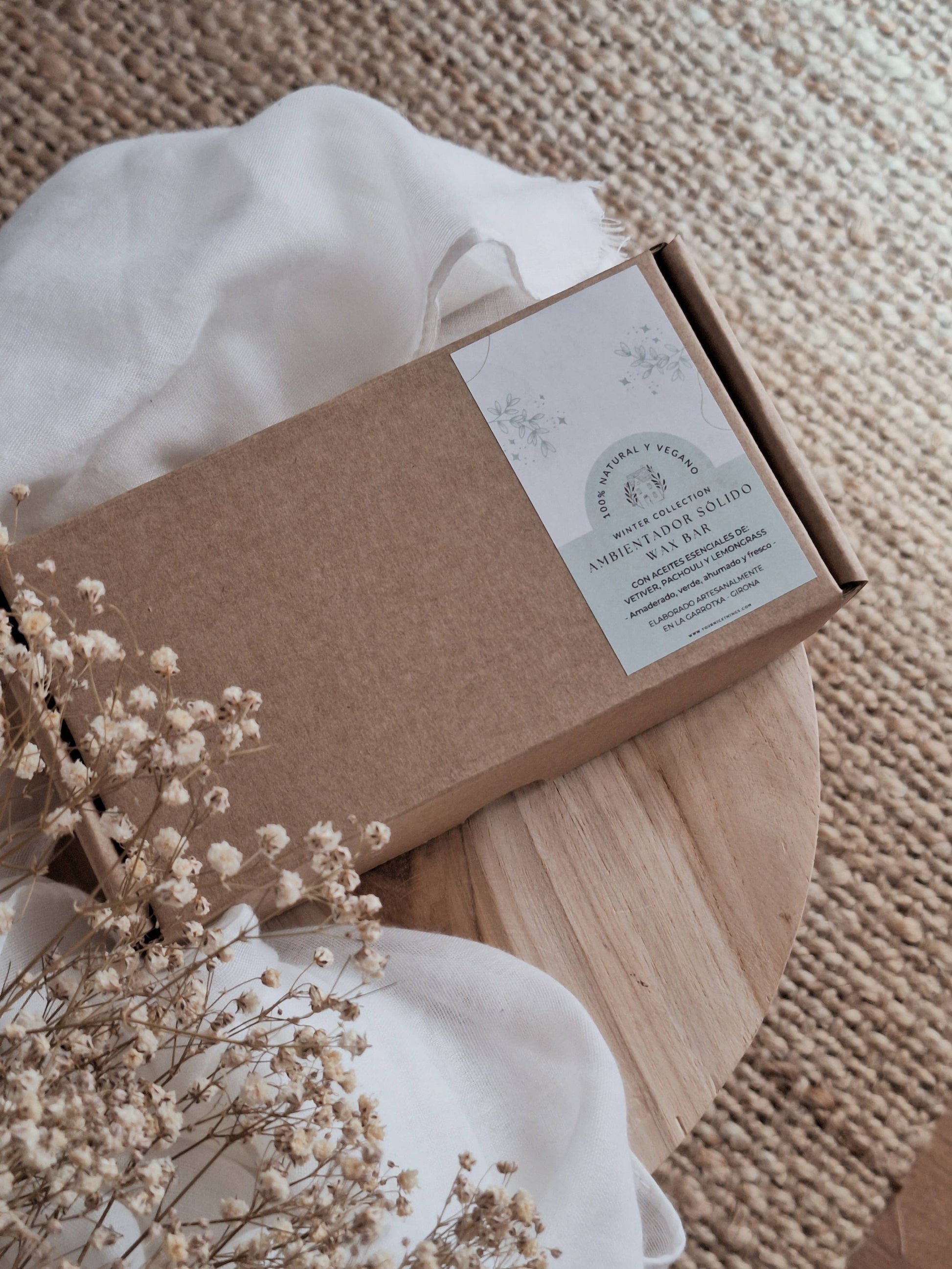 KELEPURI natural wax bar set with vetiver, patchouli and lemongrass fragrance
