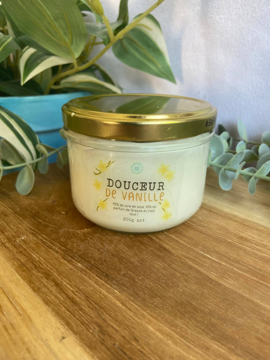 Vanilla candle
